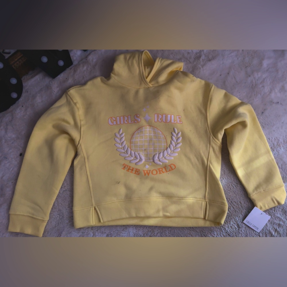 Brand new never worn Girl hoodie size 14/16